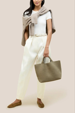 Handbags & Wallets