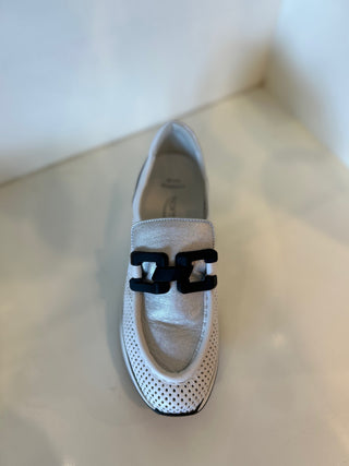 7.78.94/012 CHRVS - White/Silver