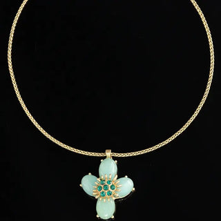 Premium Flower Pendant Chain Necklace