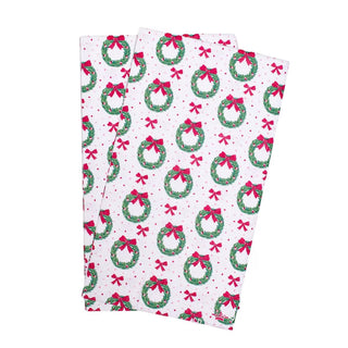 Clara Wreath Guest Napkins - White/Red/Green