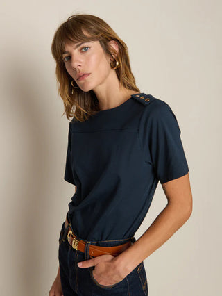 Johnnie Tee - Night Sky